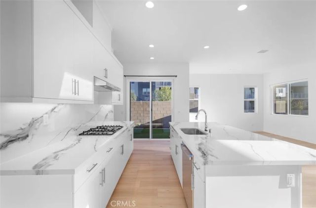 187 yugen, Irvine, CA 92618
