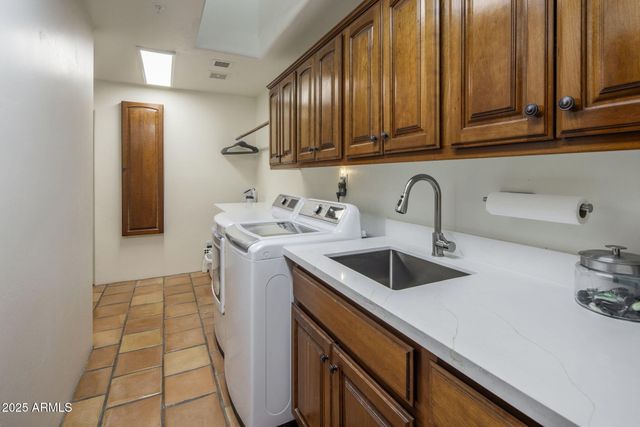 8400 E DIXILETA Drive 147, Scottsdale, AZ 85266