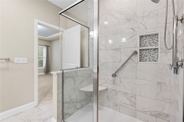 5 W Glen Lane, West Warwick, RI 02893