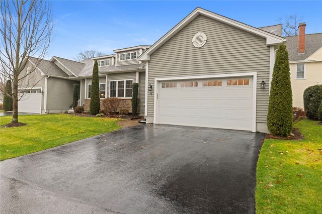 5 W Glen Lane, West Warwick, RI 02893