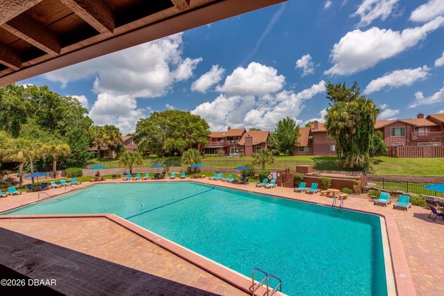 27 Wildwood Trail, Ormond Beach, FL 32174