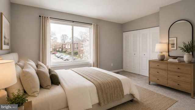 1102 BARNABY TER SE, Washington, DC 20032
