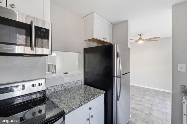 1102 BARNABY TER SE, Washington, DC 20032