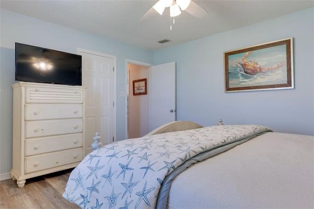 111 Ponce De Leon Court, Dauphin Island, AL 36528