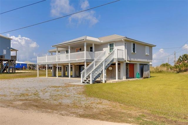 111 Ponce De Leon Court, Dauphin Island, AL 36528