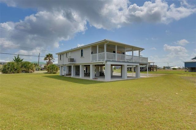 111 Ponce De Leon Court, Dauphin Island, AL 36528