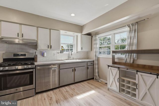 276 MADISON RD, Mantua, NJ 08051