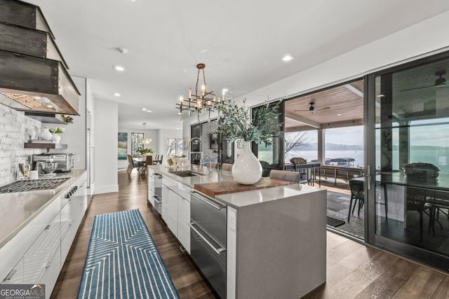 135 Carolyn Drive, Eatonton, GA 31024