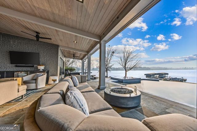 135 Carolyn Drive, Eatonton, GA 31024