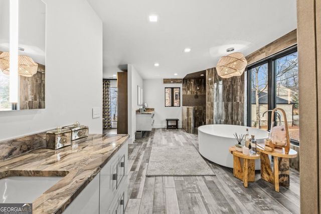 135 Carolyn Drive, Eatonton, GA 31024