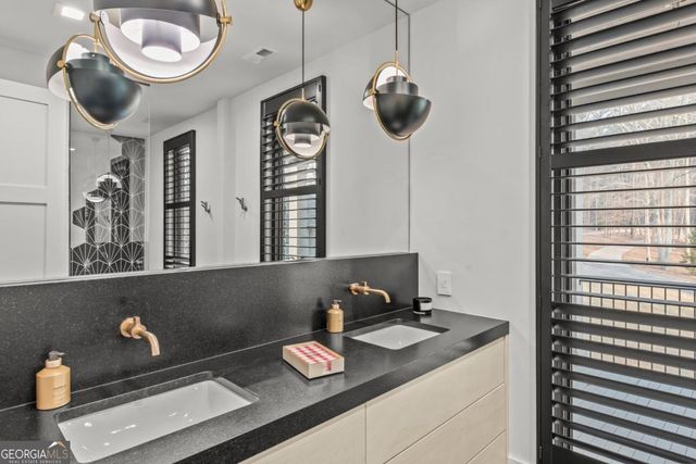 135 Carolyn Drive, Eatonton, GA 31024