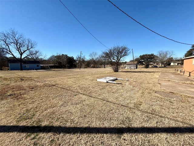 221 Williams Street, Marlin, TX 76661