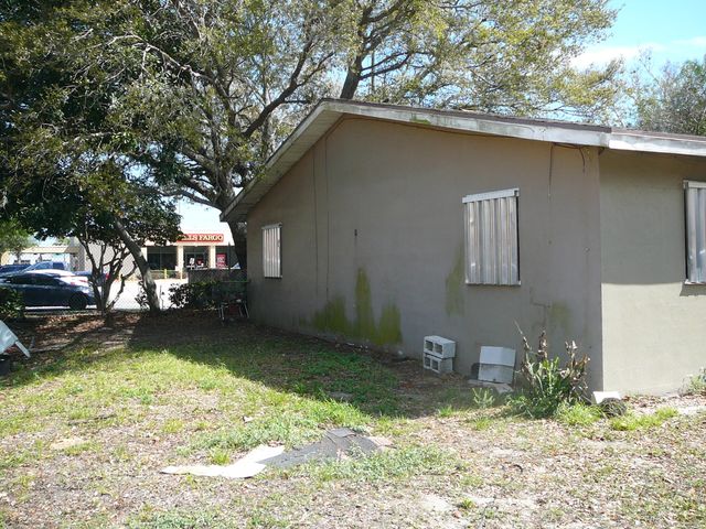 510 Gardenia Avenue, Fort Pierce, FL 34982