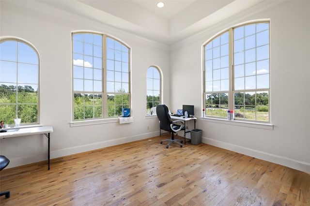 711 N Paleface Ranch RD 12, Spicewood, TX 78669