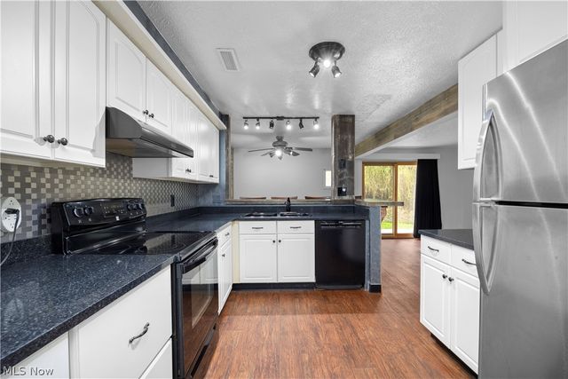 6354 Forest Park Drive, North Ridgeville, OH 44039