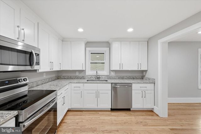 13 E LEICESTER ST, Winchester, VA 22601