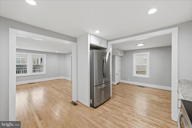 13 E LEICESTER ST, Winchester, VA 22601