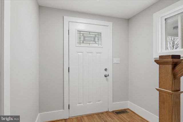 13 E LEICESTER ST, Winchester, VA 22601