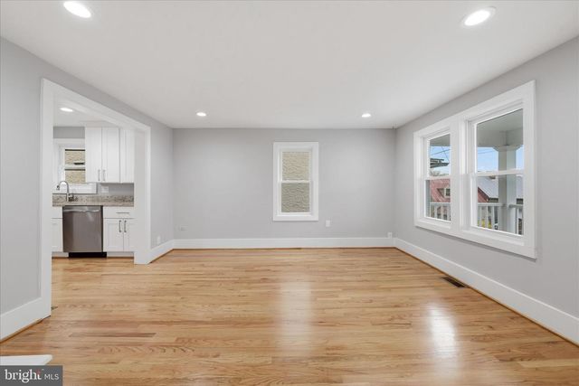 13 E LEICESTER ST, Winchester, VA 22601