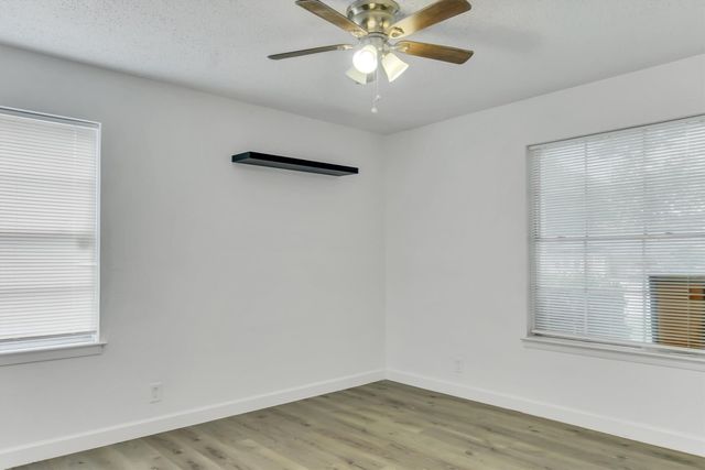2007 E PARK ROW Drive, Arlington, TX 76010