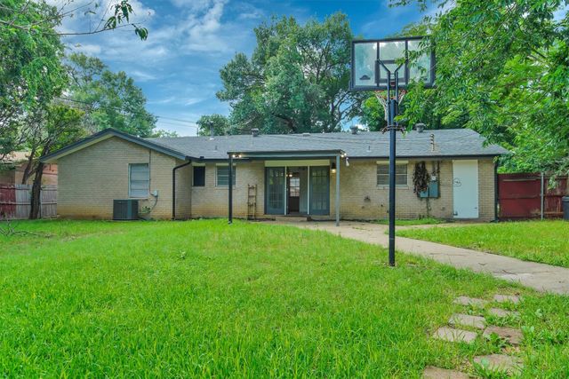 2007 E PARK ROW Drive, Arlington, TX 76010