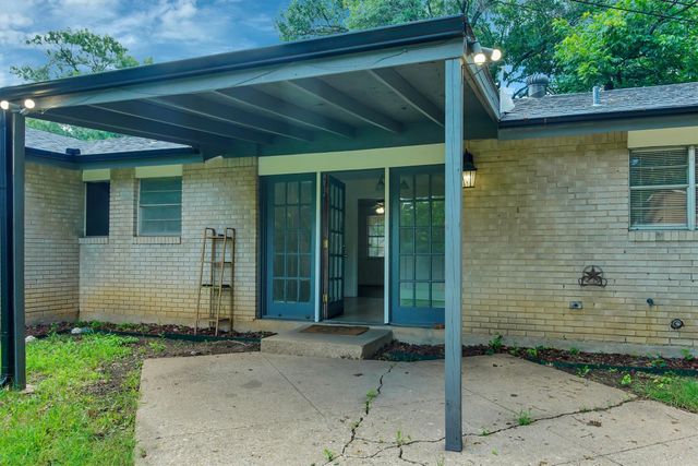 2007 E PARK ROW Drive, Arlington, TX 76010