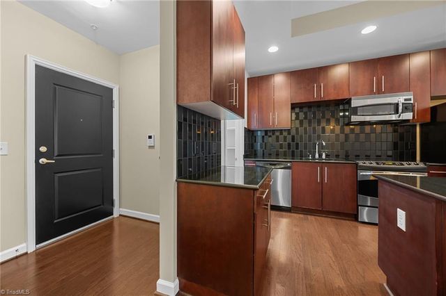 201 N Elm Street 301, Greensboro, NC 27401