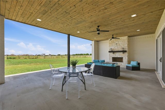 508 Private Access 233114, Godley, TX 76044