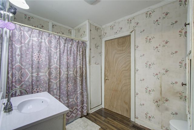 404 West Jefferson Street, Brenham, TX 77833