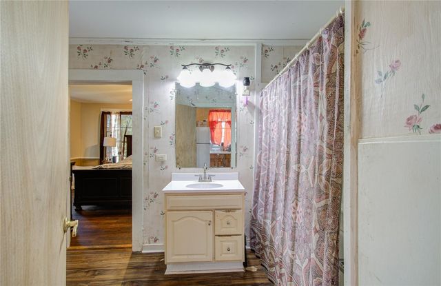 404 West Jefferson Street, Brenham, TX 77833