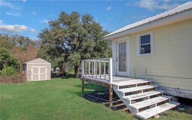 404 West Jefferson Street, Brenham, TX 77833