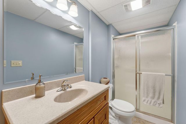 135 Old County Road C E, Little Canada, MN 55117