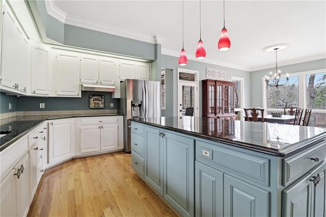 254 Indigo Bunting Trail, Big Canoe, GA 30143