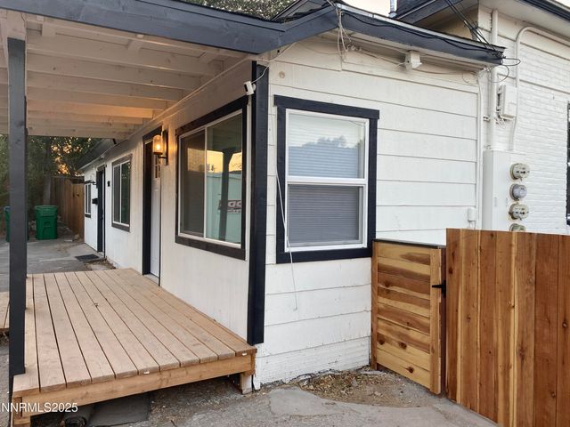 903 W 7th Street, Reno, NV 89503