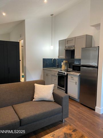 903 W 7th Street, Reno, NV 89503