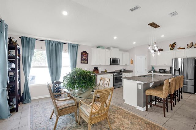 56 OAKLEAF WAY, Palm Coast, FL 32137