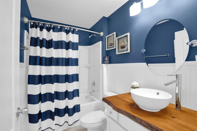 56 OAKLEAF WAY, Palm Coast, FL 32137