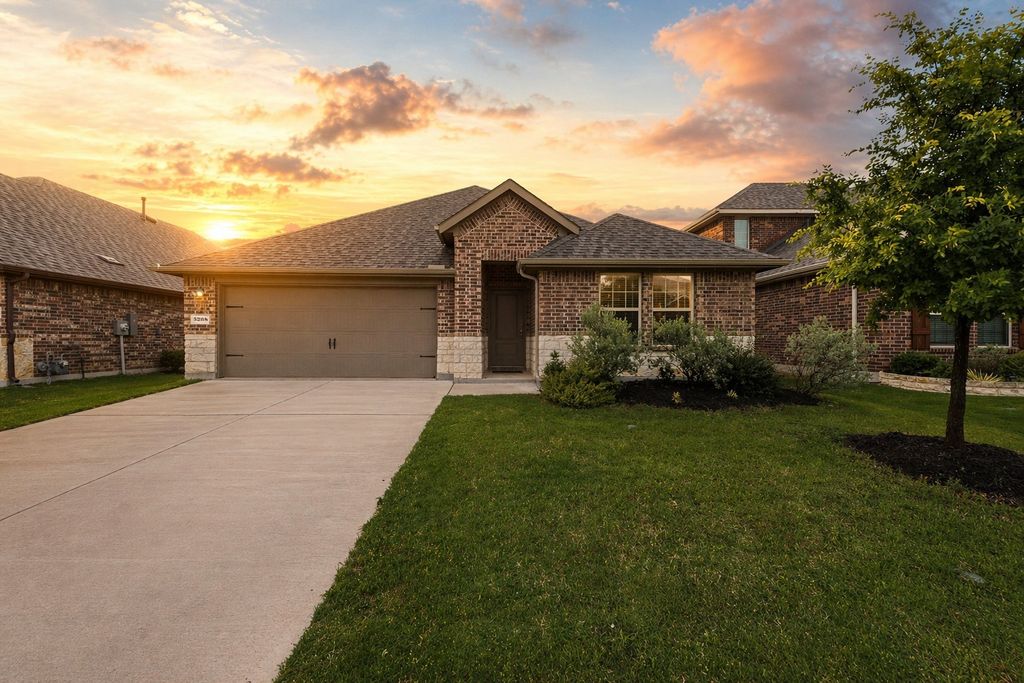 3208 Puffin Lane, Celina, TX 75009