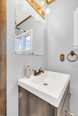 2255 E Sanilac Road, Bridgehampton Twp, MI 48419