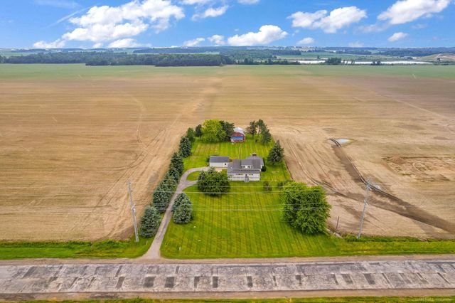 2255 E Sanilac Road, Bridgehampton Twp, MI 48419