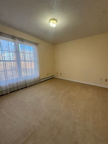 1 Long Society Road, Norwich, CT 06365