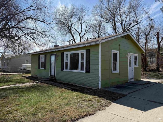 2004 Elmdale Avenue, Junction City, KS 66441