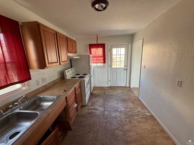 2004 Elmdale Avenue, Junction City, KS 66441