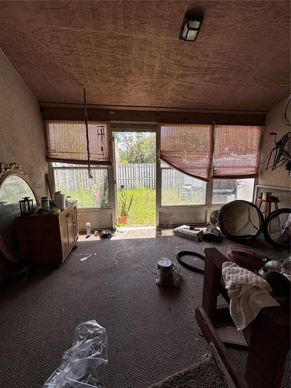 Image 23 of property listing at 11017 YORKSHIRE RIDGE COURT, Orlando, FL 32839