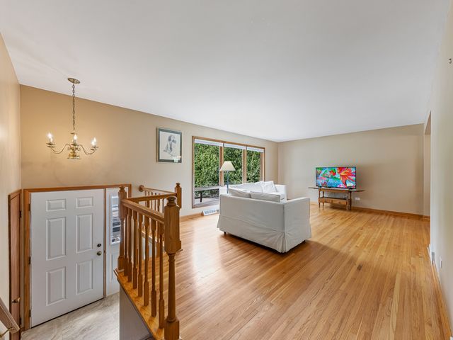 8624 W 145th Street, Orland Park, IL 60462