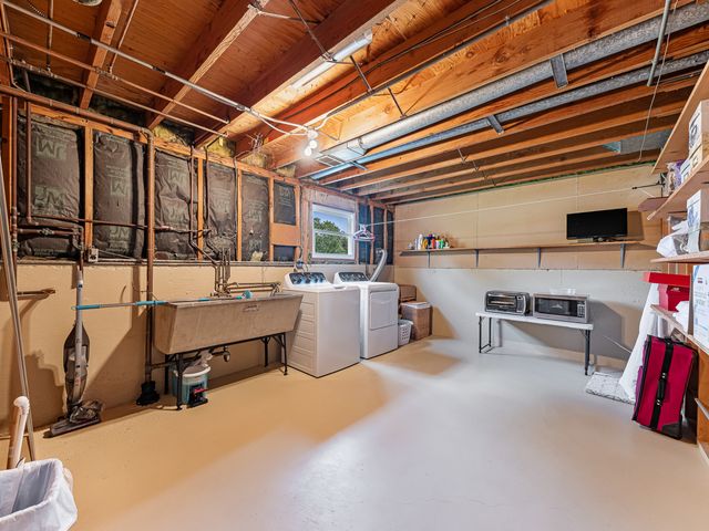 8624 W 145th Street, Orland Park, IL 60462