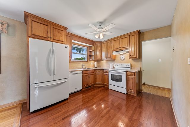 8624 W 145th Street, Orland Park, IL 60462