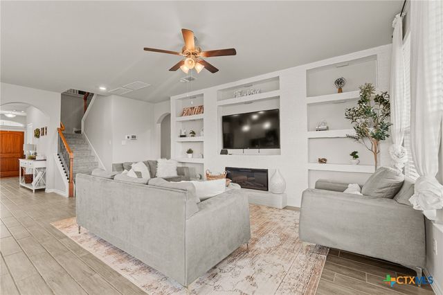 5833 St Charles Drive, Belton, TX 76513