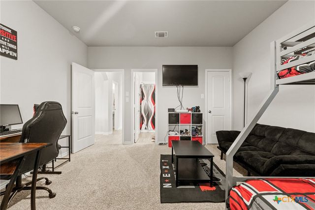 5833 St Charles Drive, Belton, TX 76513