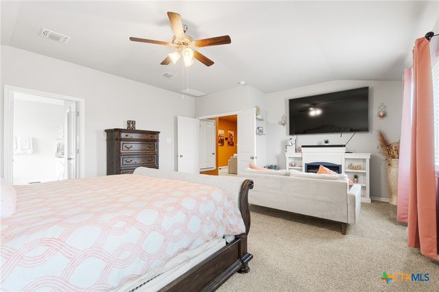 5833 St Charles Drive, Belton, TX 76513
